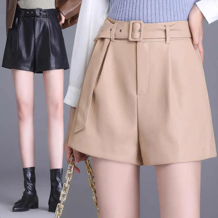 شورت نسائي من الجلد الطبيعي ,Women's genuine leather shorts