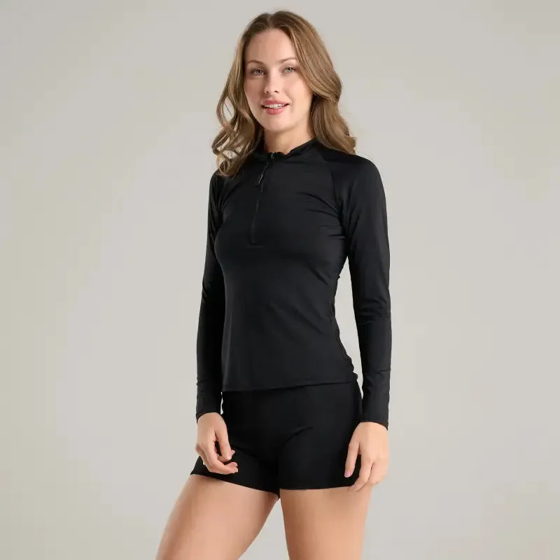 ESSENTIALS SHIRRED C.F. SHORTS