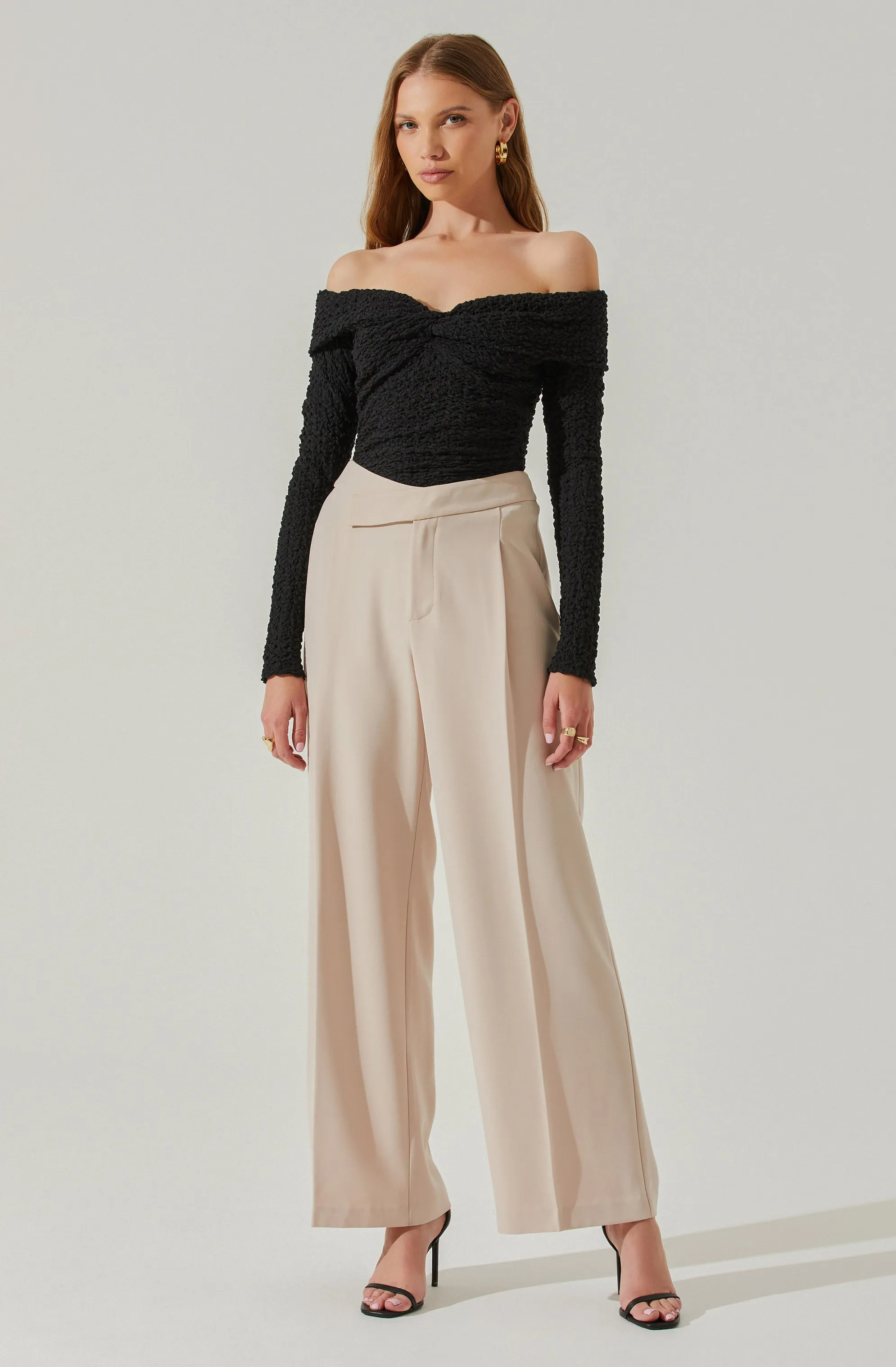 Kendy Off Shoulder Long Sleeve Top