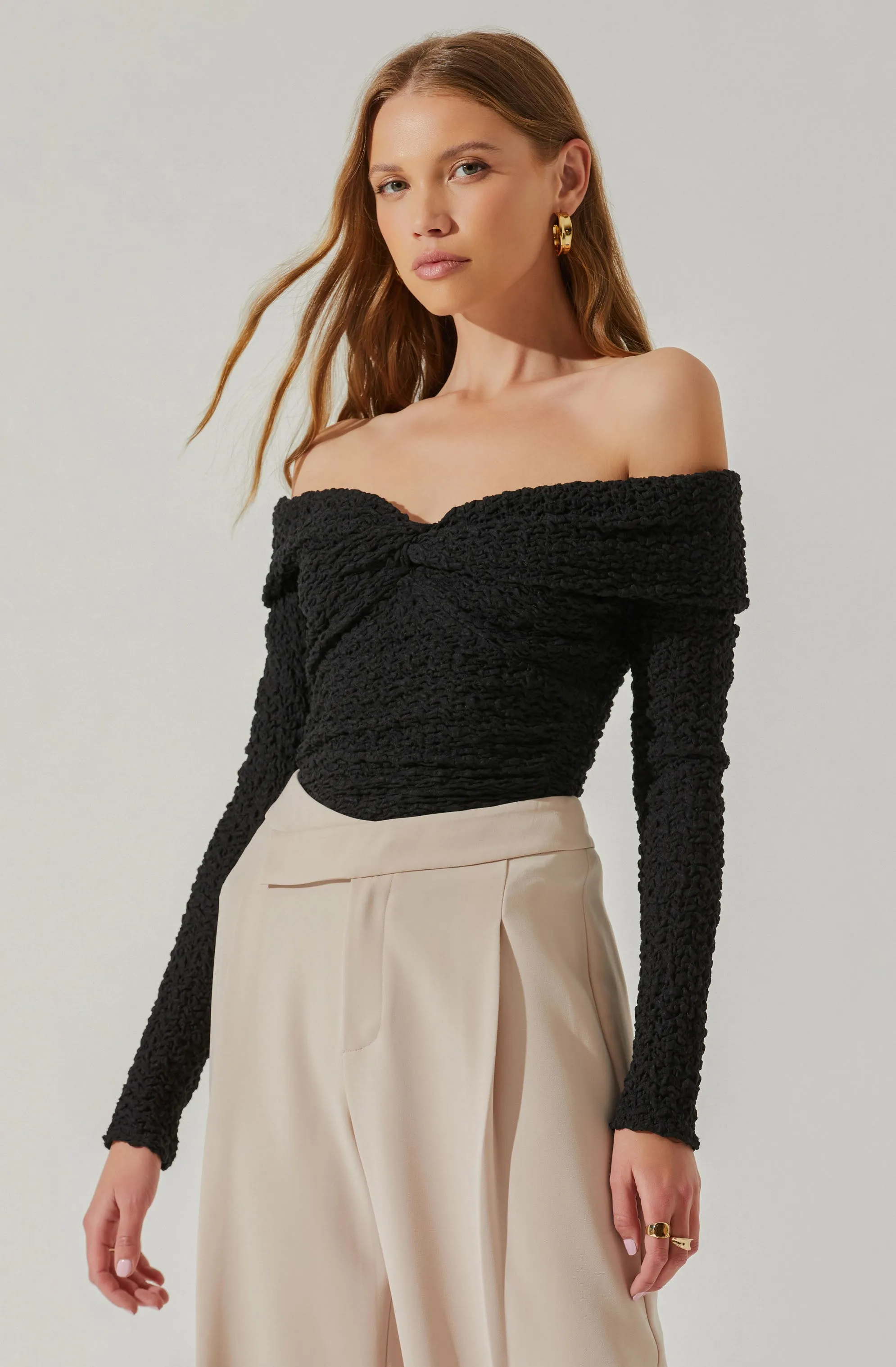 Kendy Off Shoulder Long Sleeve Top