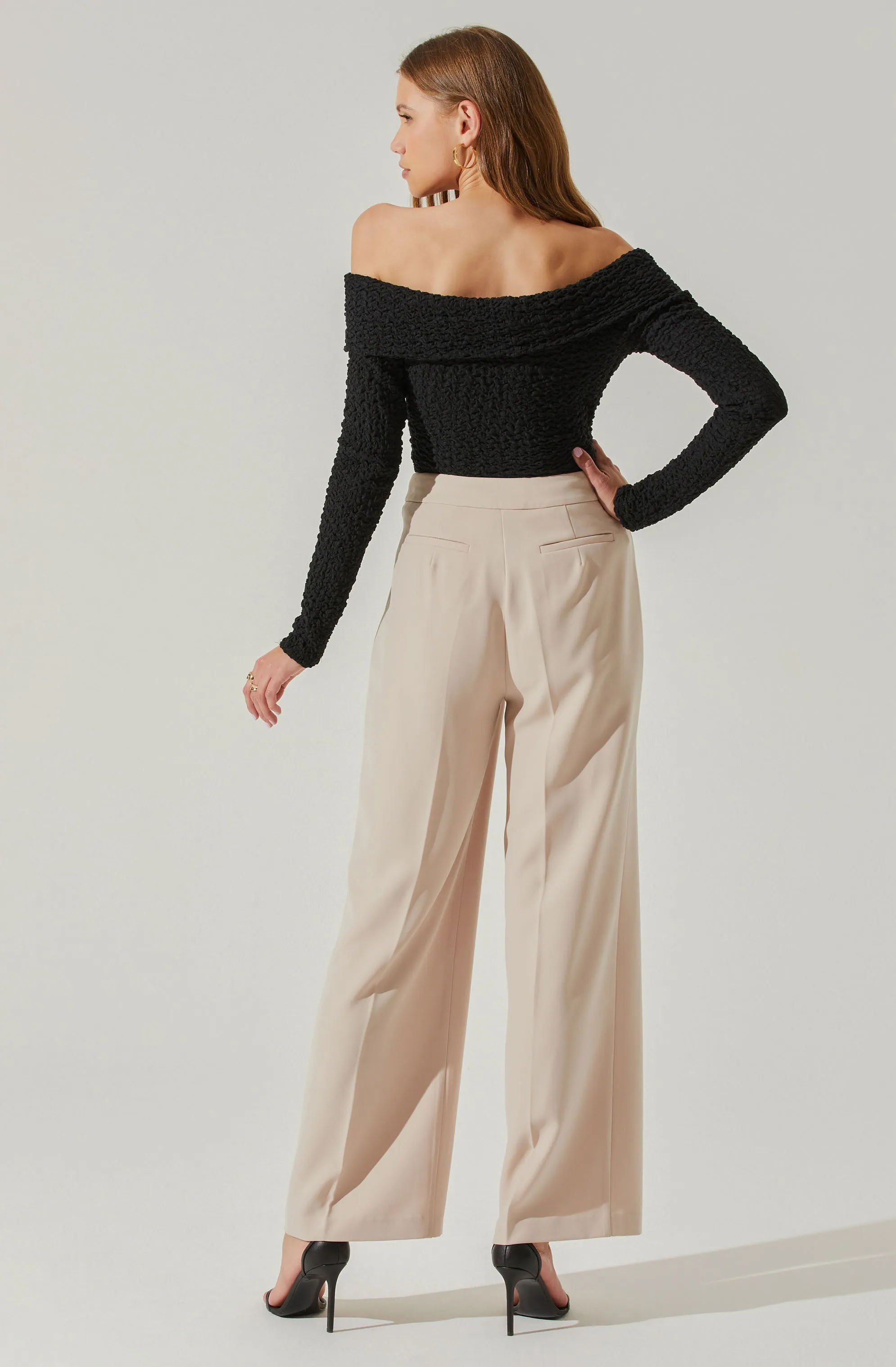 Kendy Off Shoulder Long Sleeve Top