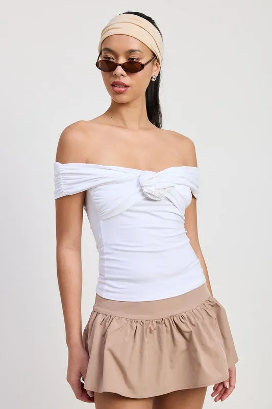 OFF SHOULDER ROSETTE TOP