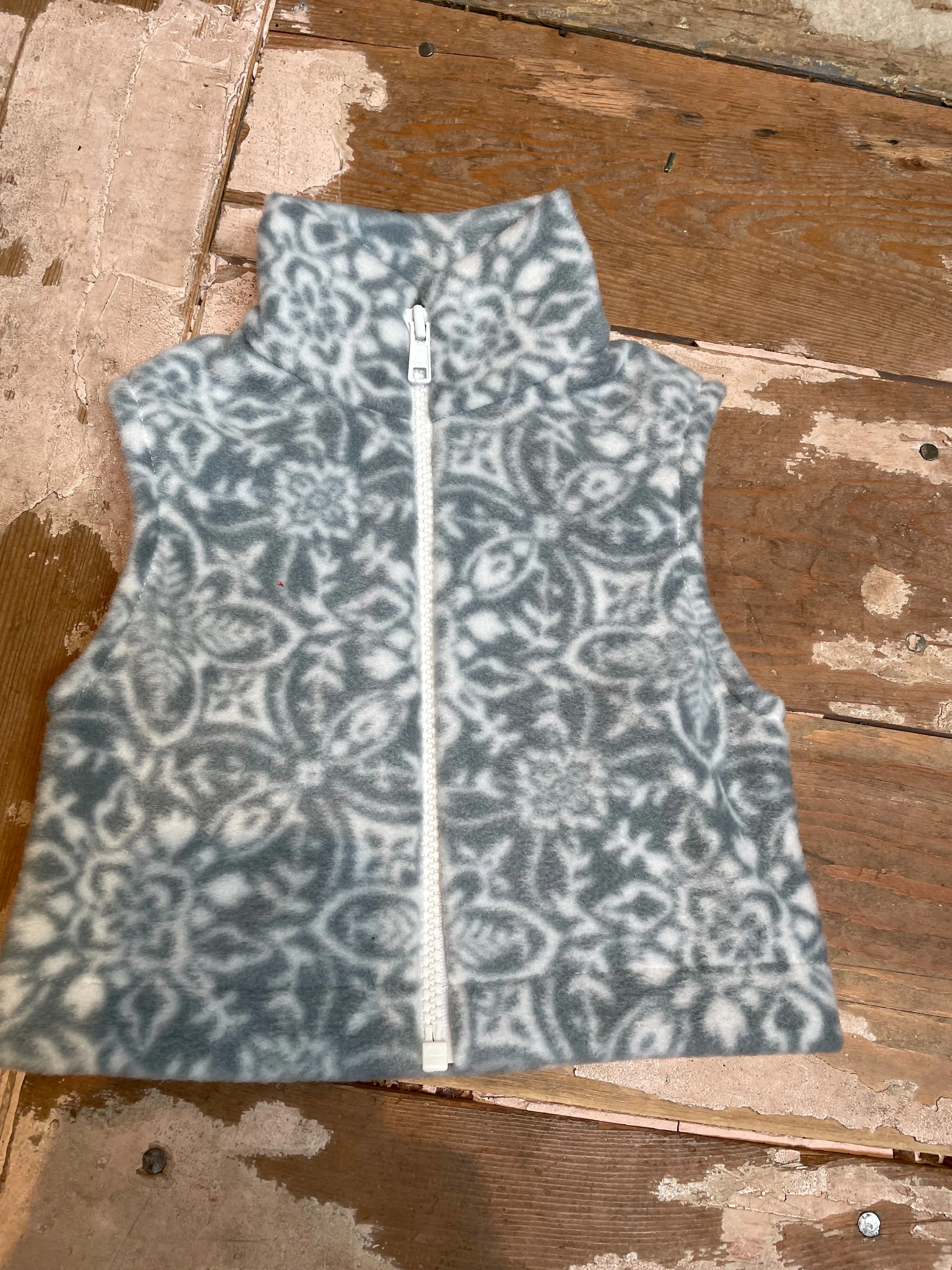 Wolfe Fleece Baby Vest 6-12 Months